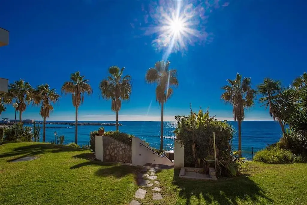 Beachfront Apartment In 마르베야 스페인