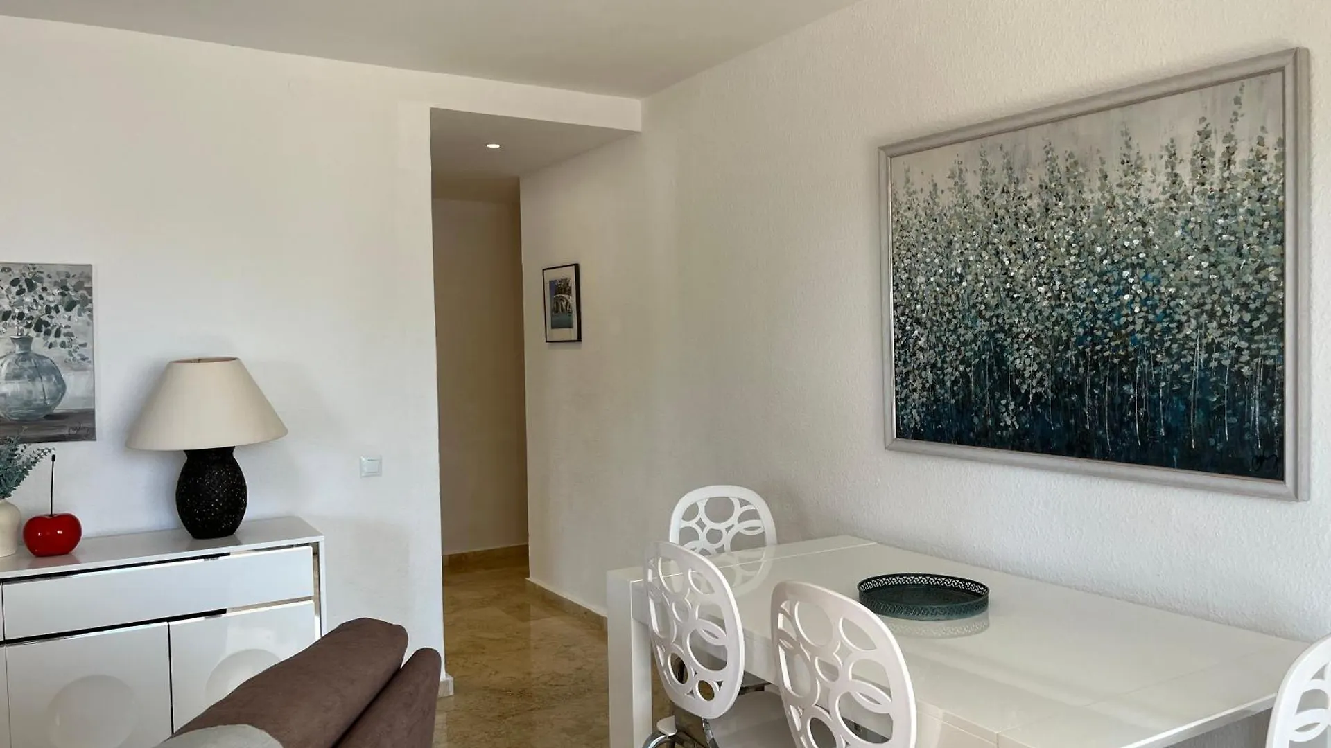 Beachfront Apartment In 마르베야 스페인