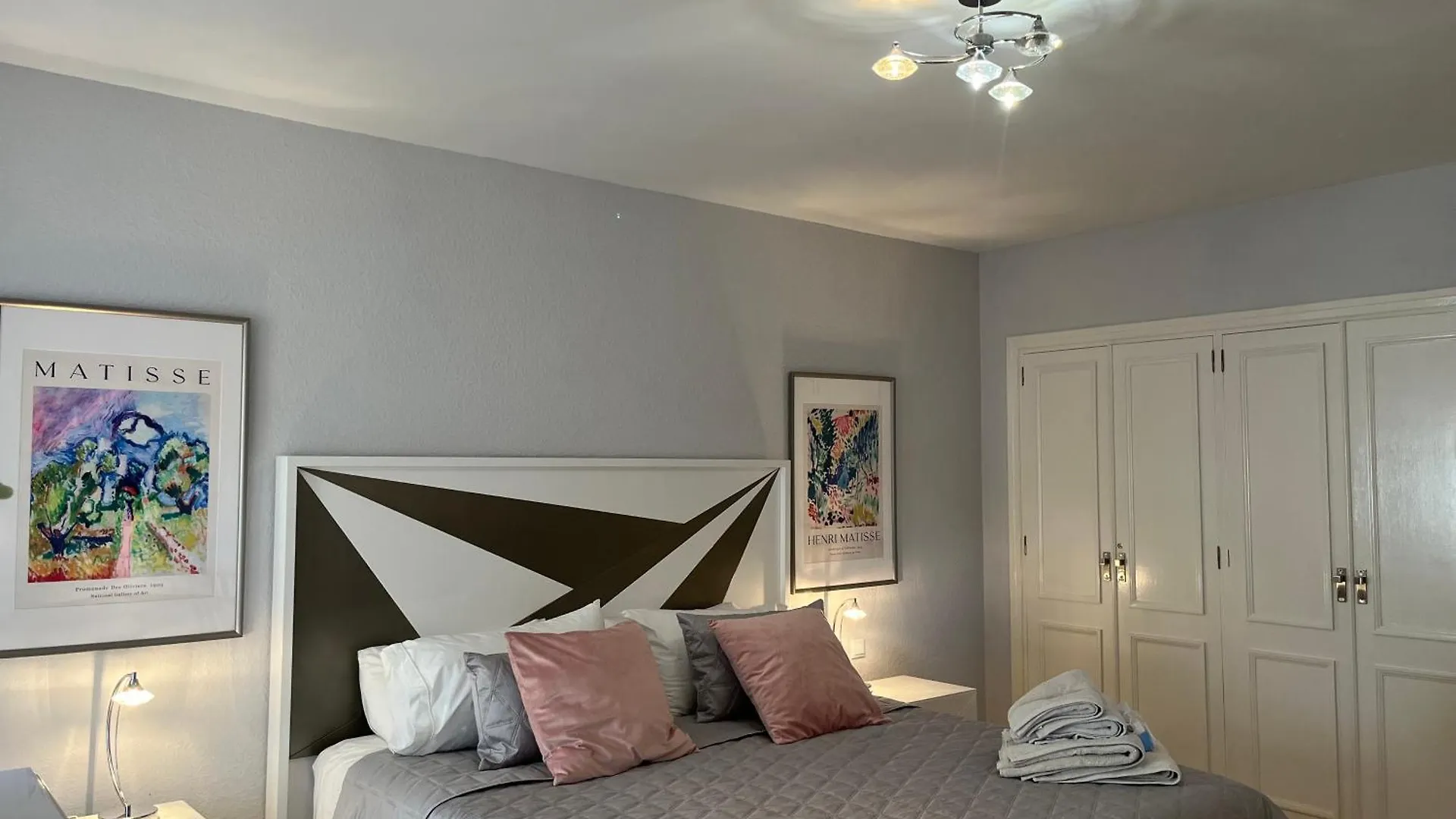Beachfront Apartment In Marbella